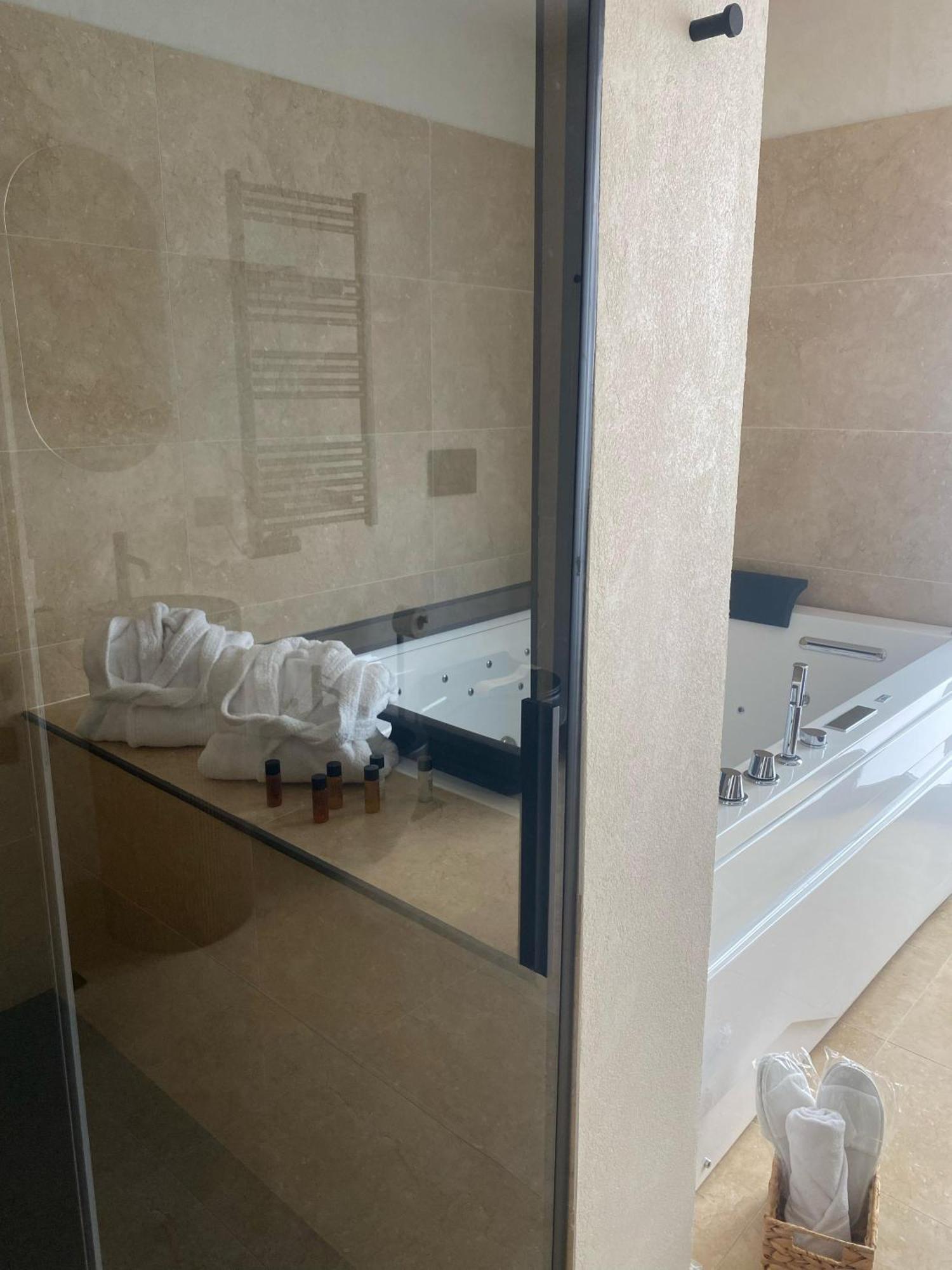 Taga Suites Katania Zewnętrze zdjęcie